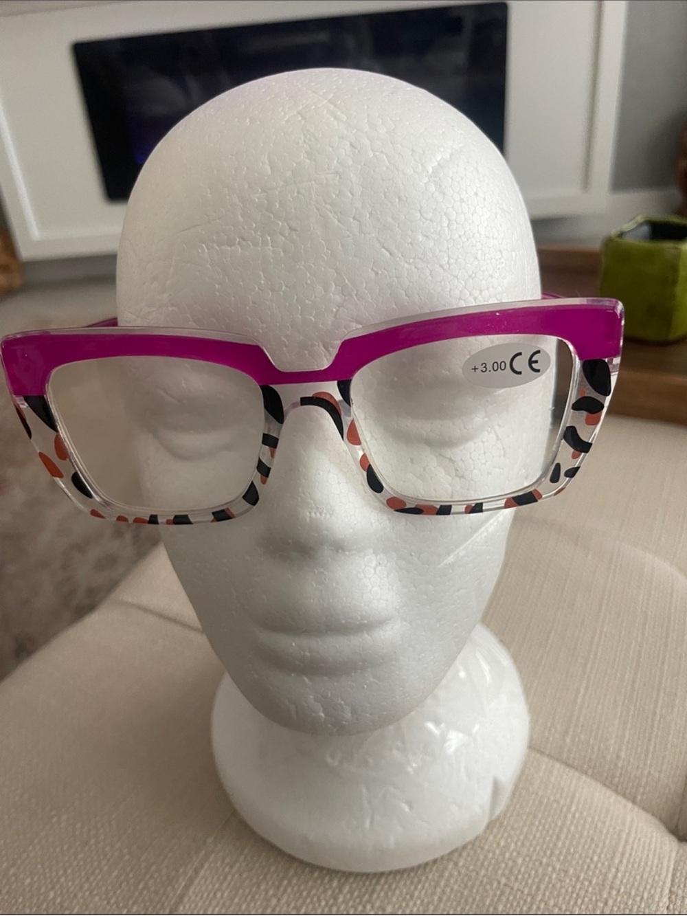 Stylish Pink Patterned Square Reading Glasses
